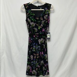Tommy Hilfiger Women’s Size 4 Floral Black Sleeveless Back Zip Designer Dress